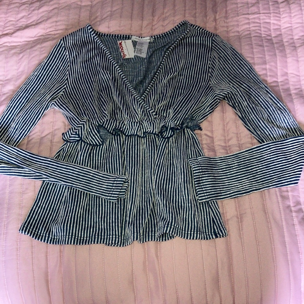 Caution to the Wind Stretchy peplum top S or M